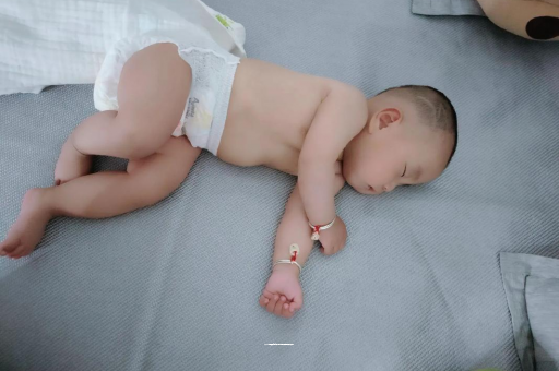 嘉鱼宝宝手足口病怎么治疗