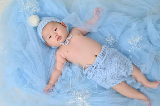 嘉鱼孕妇上厕所肚子疼